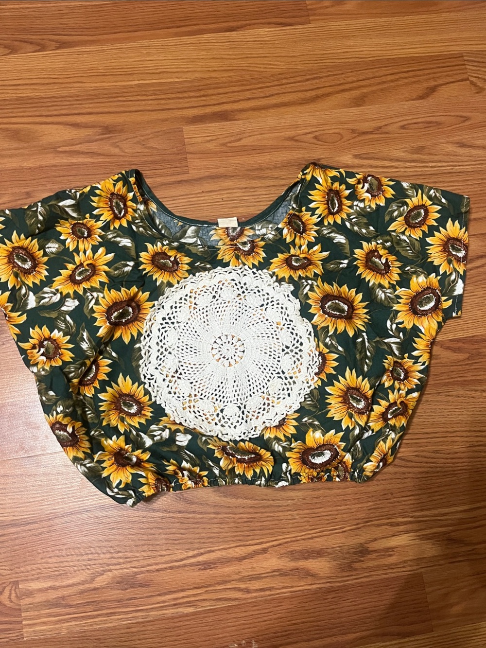 HANDMADE Sunflower Crochet Doily Front Crop Top in Green and Yellow